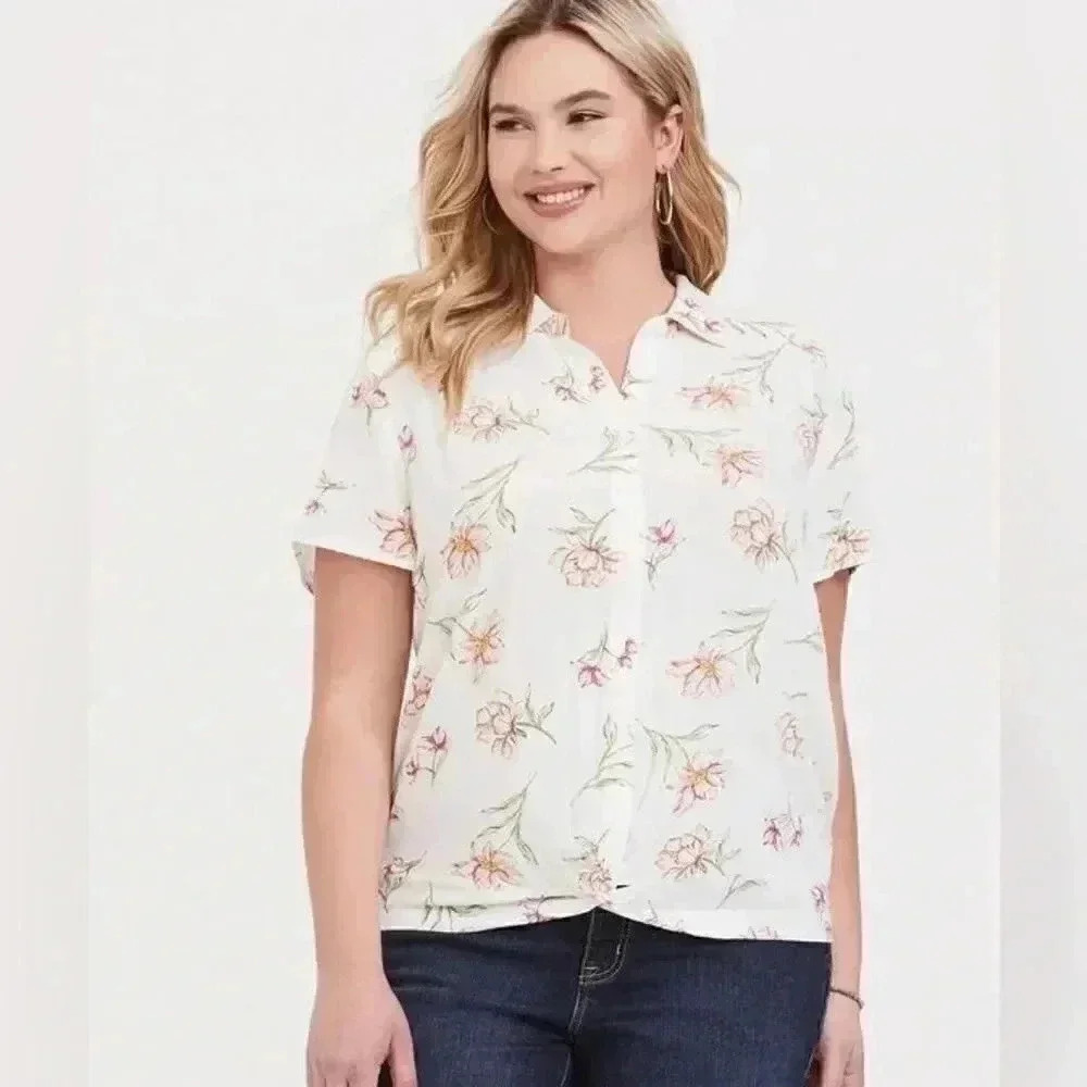 Torrid Ivory Floral Crepe Button Blouse 2X
